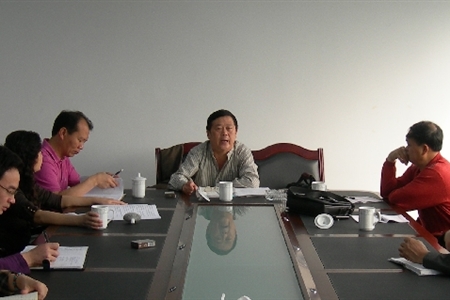 公司组织2010版药典培训